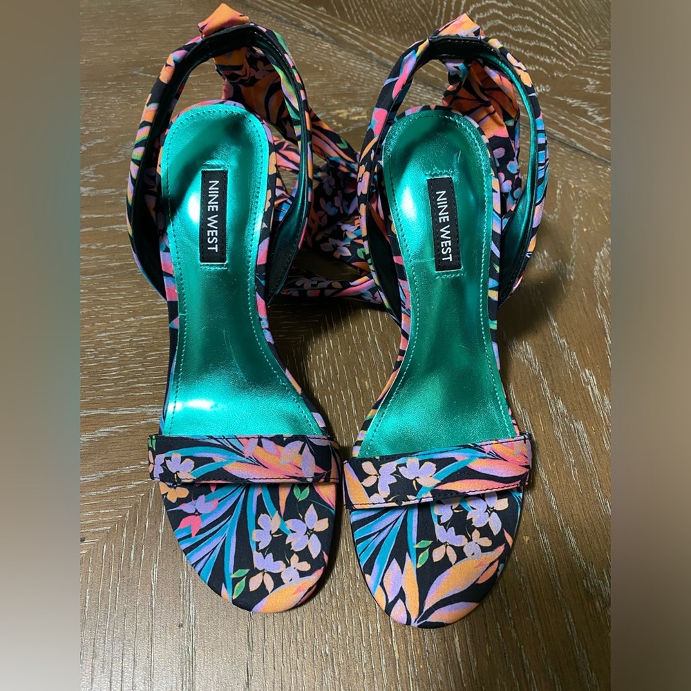 Colorful Floral High Heel Sandals - Picture 3 of 16